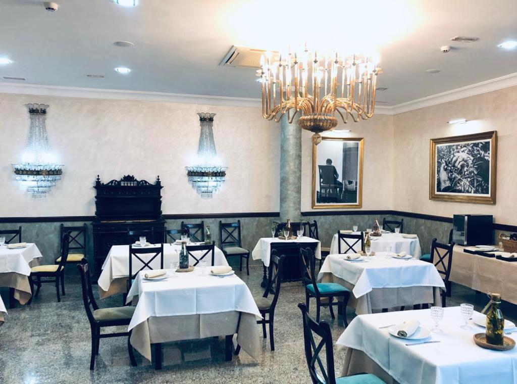 La Morona Hotel Morón de la Frontera エクステリア 写真