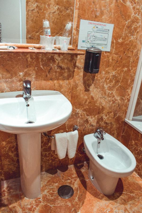 La Morona Hotel Morón de la Frontera エクステリア 写真